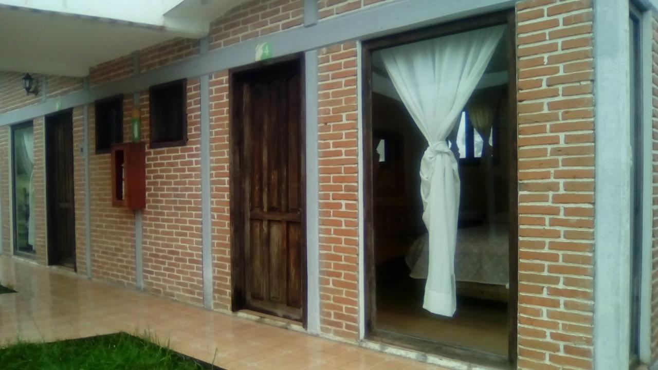 Hotel Cabanas Entrada A La Sierra Zacapoaxtla Exterior foto